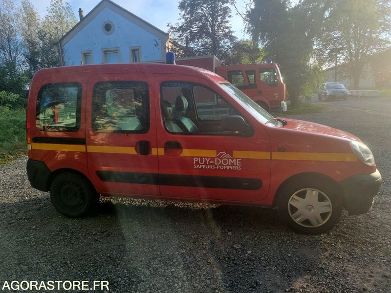 Coche RENAULT KANGOO - 4366 XM 63 - 2003