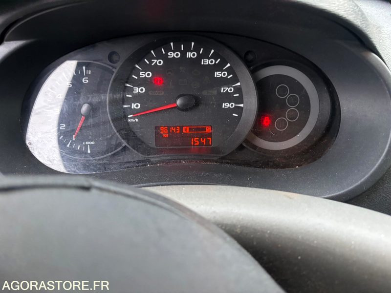 Coche RENAULT - Kangoo- année 2010- 96000 kms - Diesel