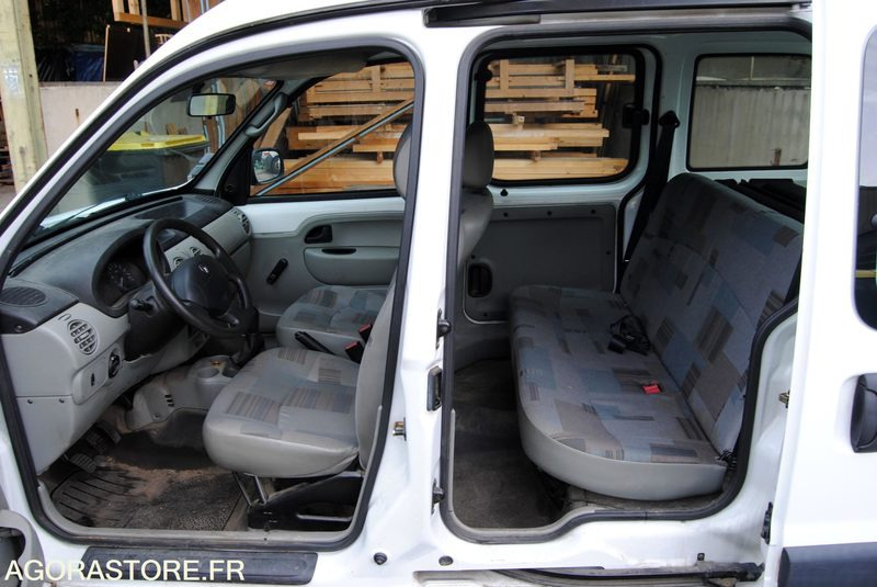 Coche Renault Kangoo - 2006 - CB-654-BL