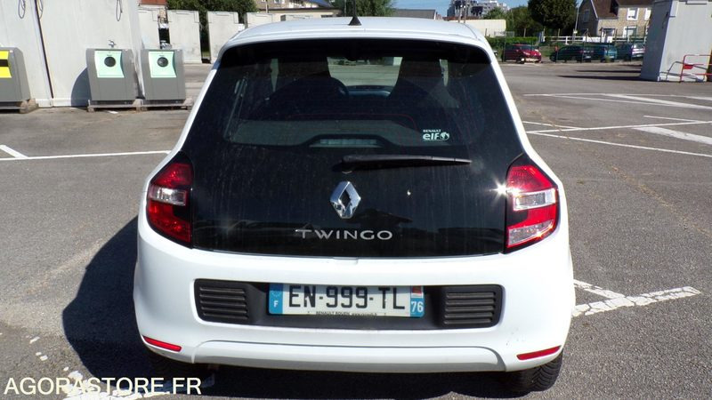 Coche Renault Twingo 3 EN-999-TL (BP)