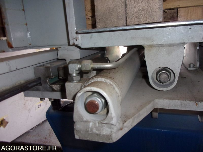 Herramienta/ Equipo RETOURNEUR DE PALETTES autonome transpalette