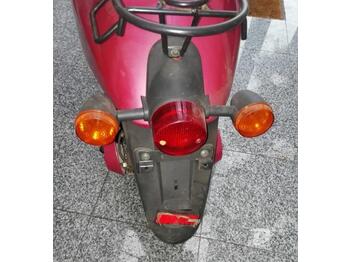 Yadea EM05 - motocicleta