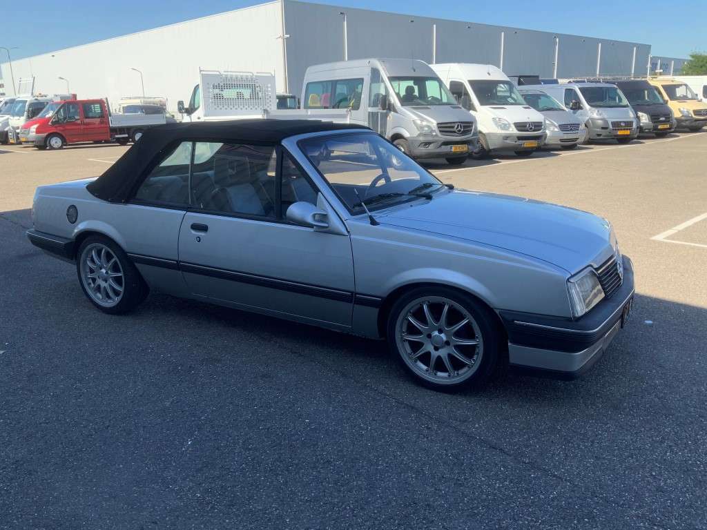 Coche Opel Ascona 1.6 S Automaat Cabriolet Marge geen btw: foto 4