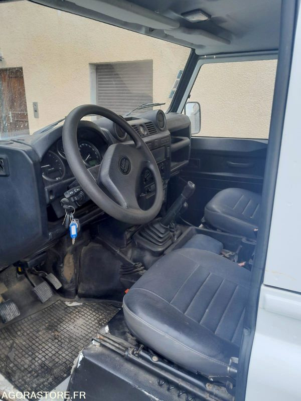 SUV/ Todoterreno LAND ROVER DEFENDER 110 - 2012 - 81370KM