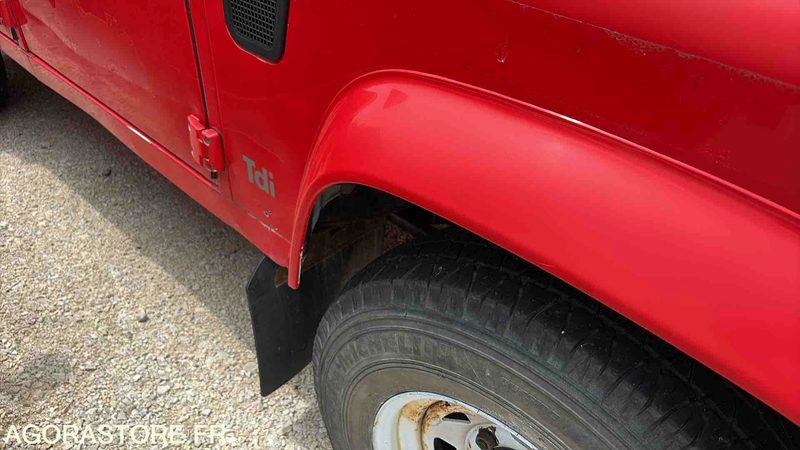 SUV/ Todoterreno LAND ROVER DÉFENDER 110 SW 48 484 Kms - 1996 -1081 VS 74