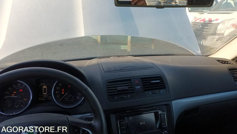 SUV/ Todoterreno Skoda Yeti - 2012 - 277831kms - CK-397-AE