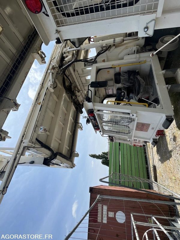 Otra maquinaria VEHICULE MULTI SERVICE METALLIANCE VMS30 RR - 2021 / 1500 HEURES