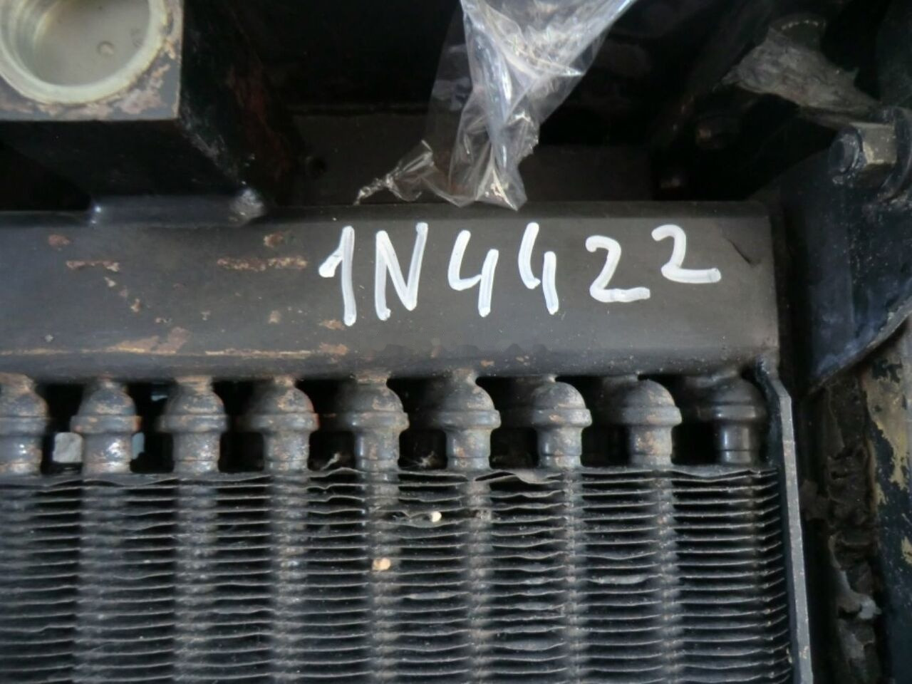 Condensador para Cargadora de ruedas 5Q9107 1N4422  Caterpillar 963C 2DS01270: foto 2