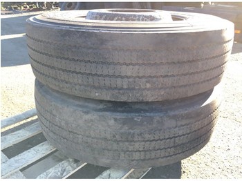 Neumáticos y llantas HAKKAPELIITTA B12B (01.97-12.11): foto 1