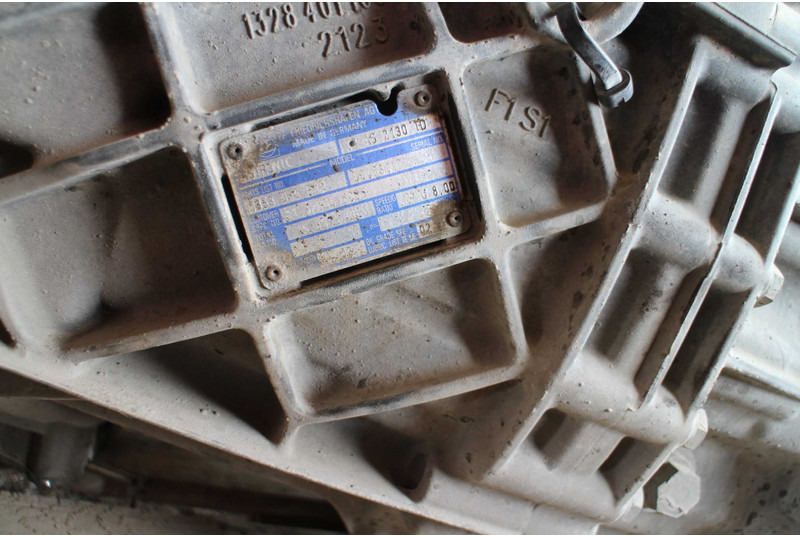 Caja de cambios para Camión MAN ZF 12 AS 2130TD gearbox for MAN truck tractor: foto 6
