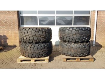 Neumáticos y llantas Michelin 24 20.5 xs: foto 1