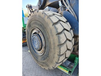 Neumático Michelin 29.5 R29: foto 1