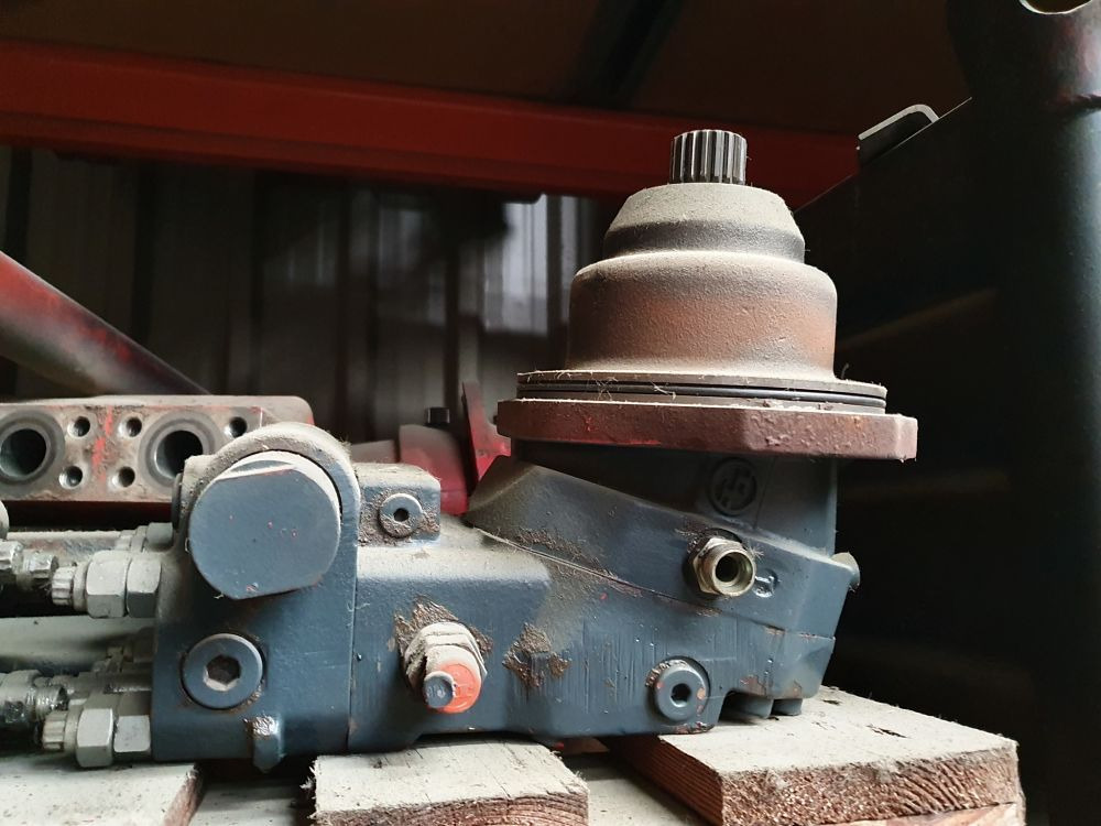 Motor hidráulico MOTOR DE TRASLACION PARA O&K RH16