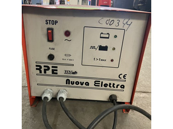 Sistema eléctrico para Equipo de manutención Nuova Elettra 24V/30A RpF: foto 3