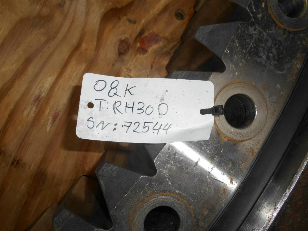 Corona de giro para Maquinaria de construcción O&K RH30D -: foto 4
