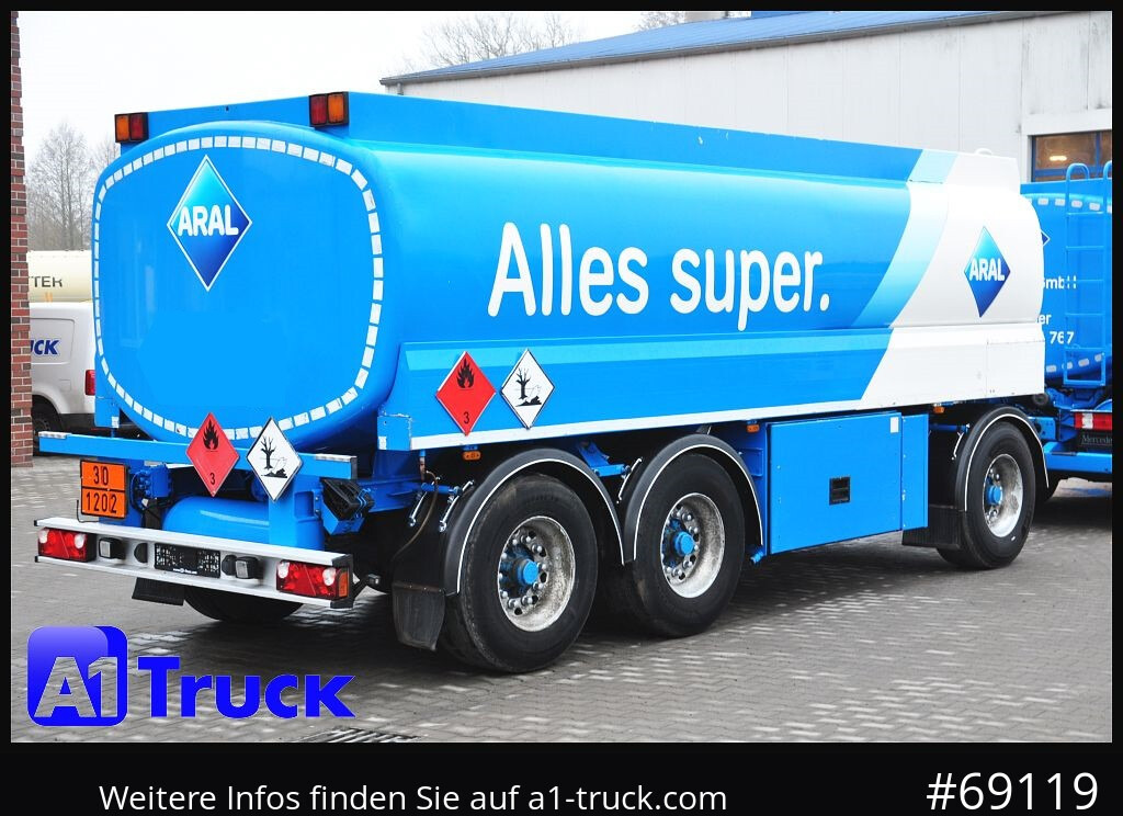 Remolque cisterna Oben-Untenbef. 22.400 Ltr. 3 KA