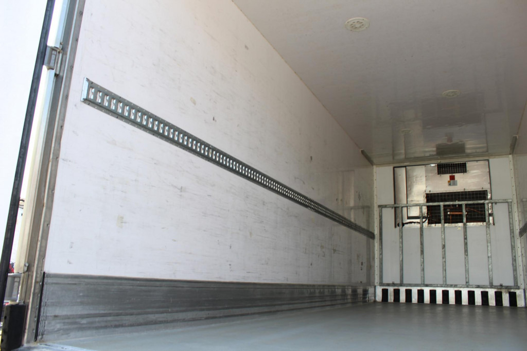 Remolque frigorífico Lamberet Thermo King SLXe 100  2,6h  Strom  Tür
