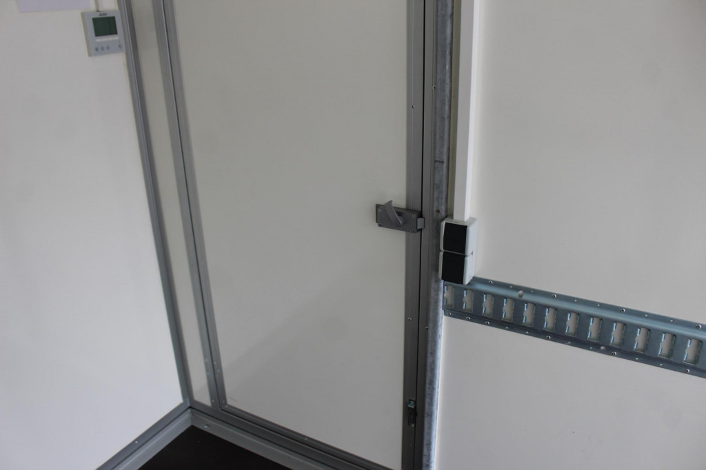 Remolque frigorífico andere Meyer Mitsubishi Aggregat  Strom  LBW  S.Tür