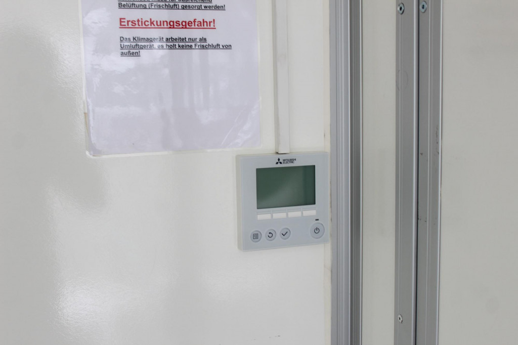 Remolque frigorífico andere Meyer Mitsubishi Aggregat  Strom  LBW  S.Tür