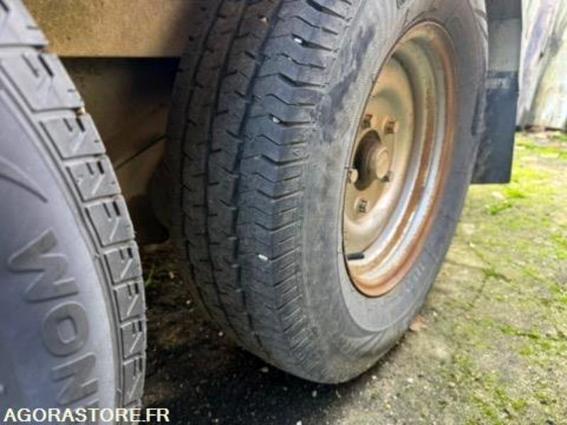 Remolque porta maquinaria REMORQUE PORTE ENGINS - HUBIERE - PTAC 3,5 T