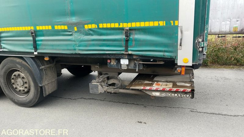 Remolque SEMI TROUILLET 3ESS PLSC HAYON - 2013 - CY-148-GF