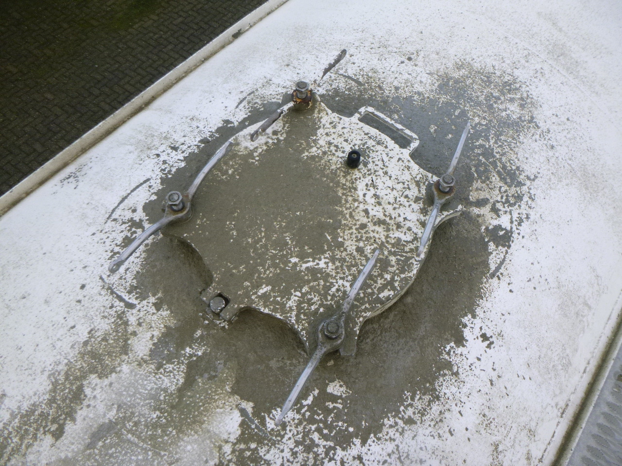 Semirremolque cisterna para transporte de harina Feldbinder Powder tank alu 36 m3 / 1 comp: foto 20