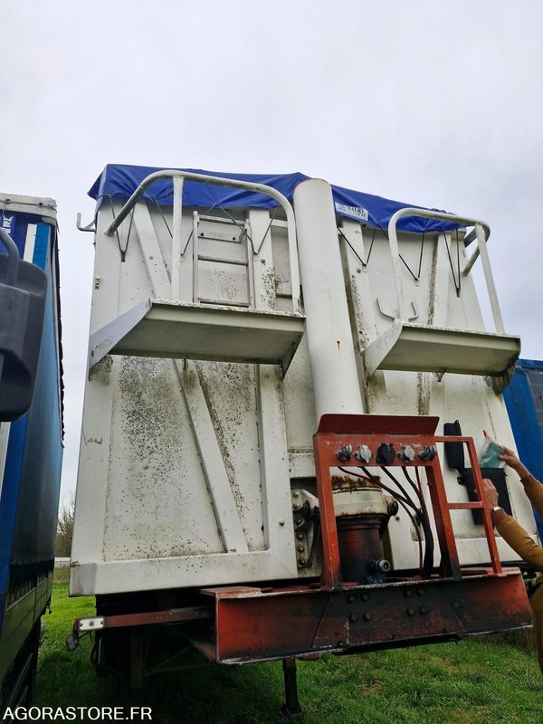 Semirremolque REMORQUE CEREALIERE SAMRO 70 M3 MINES FAVORABLE