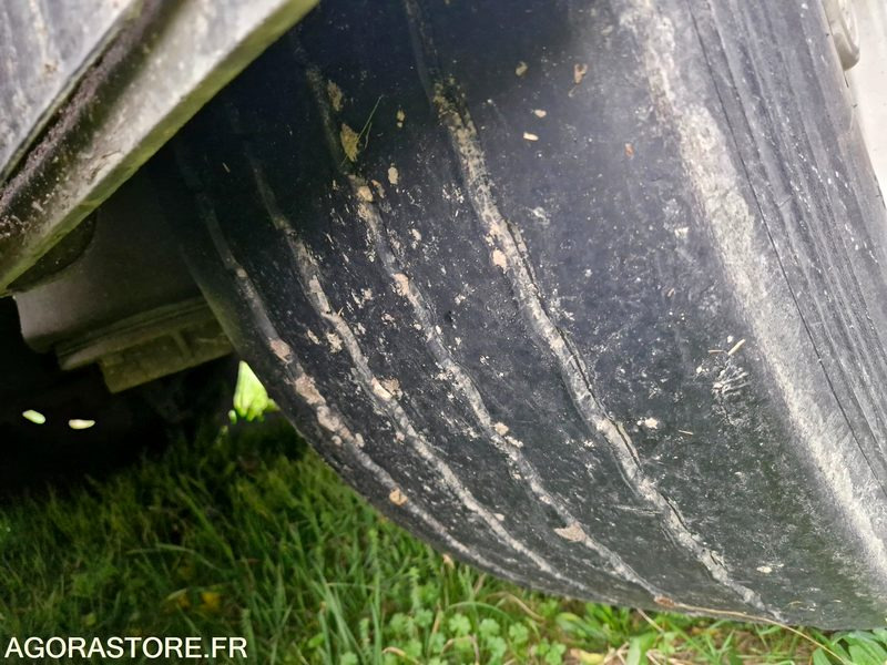 Semirremolque REMORQUE CEREALIERE SAMRO 70 M3 MINES FAVORABLE