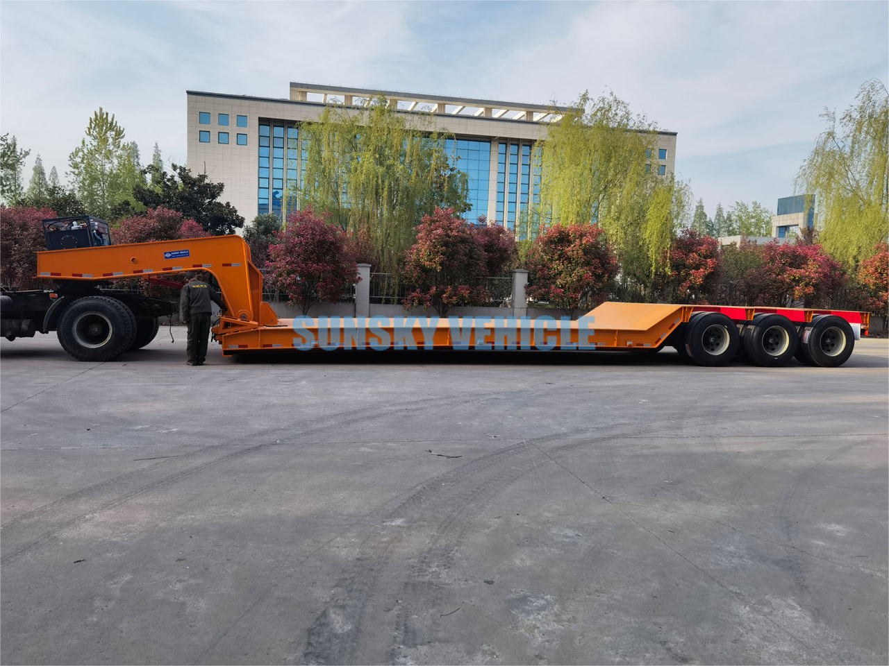 Semirremolque góndola rebajadas para transporte de equipos pesados nuevo SUNSKY 3 Axle 70 Tons detachable gooseneck lowbed trailer: foto 5