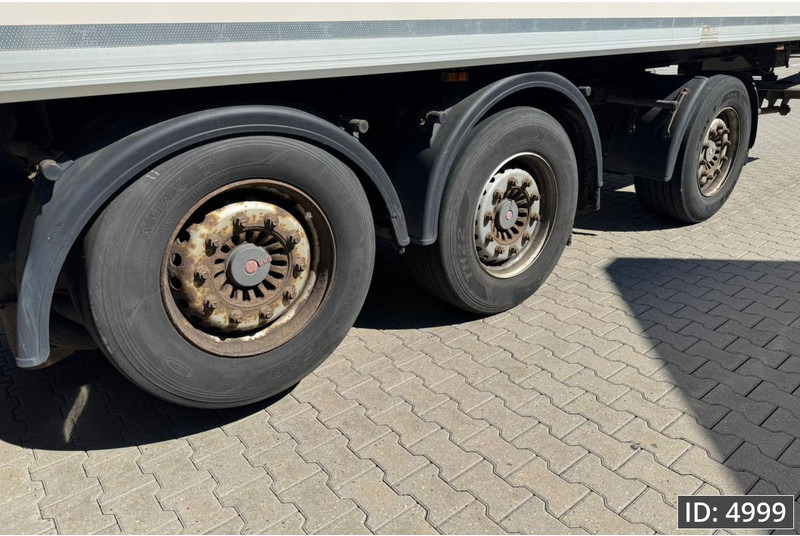Semirremolque caja cerrada Krone SD / Disk brakes