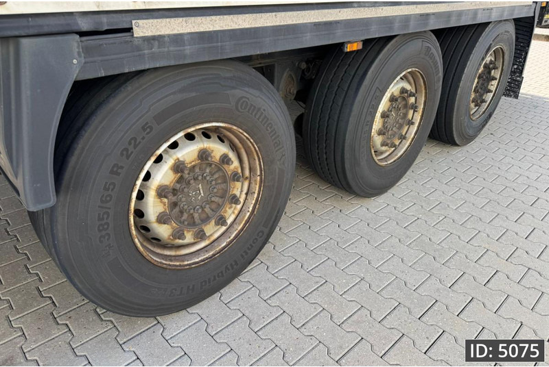Semirremolque caja cerrada Krone SD / Disk brakes