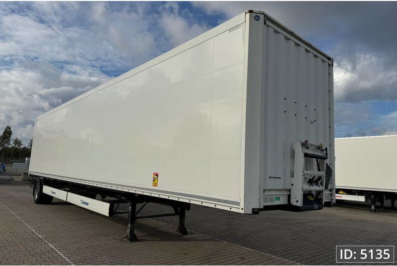 Semirremolque caja cerrada Krone SEK / Steering axle / More available