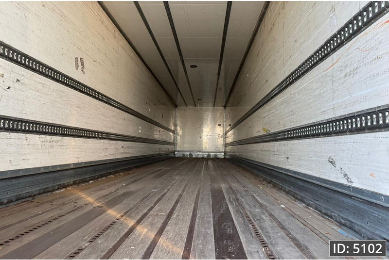 Semirremolque caja cerrada LAG 0-3-39 KA / Steering axle