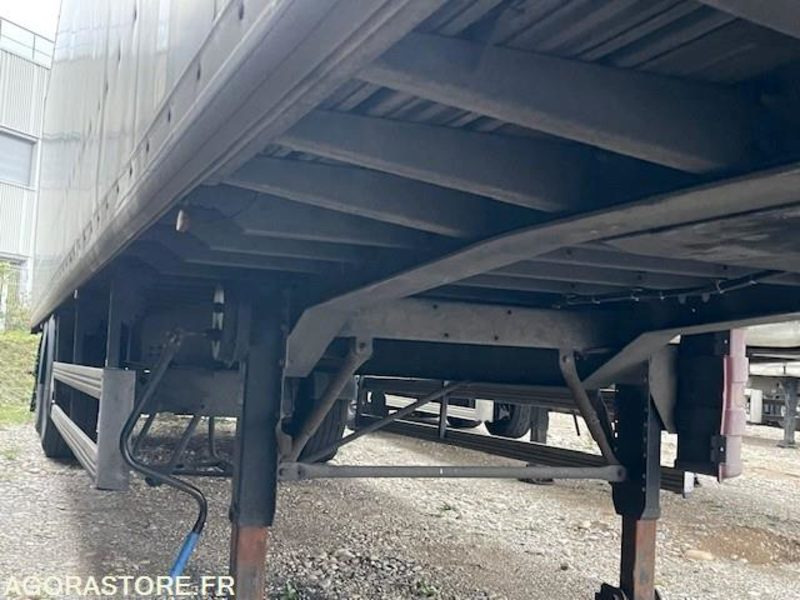 Semirremolque caja cerrada SEMI REMORQUE SAMRO - FOURGON - 2008