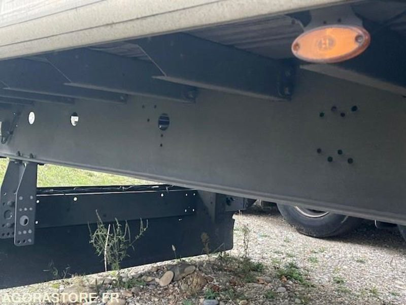 Semirremolque caja cerrada SEMI REMORQUE SAMRO - FOURGON - 2008