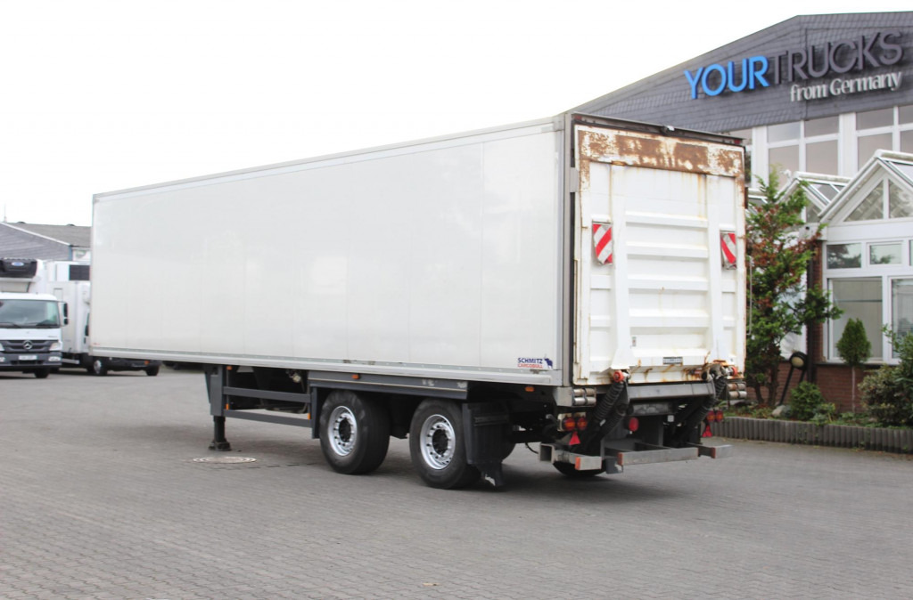 Semirremolque frigorífico SCHMITZ CV 1350 Blumenbreite LBW Lenkachse