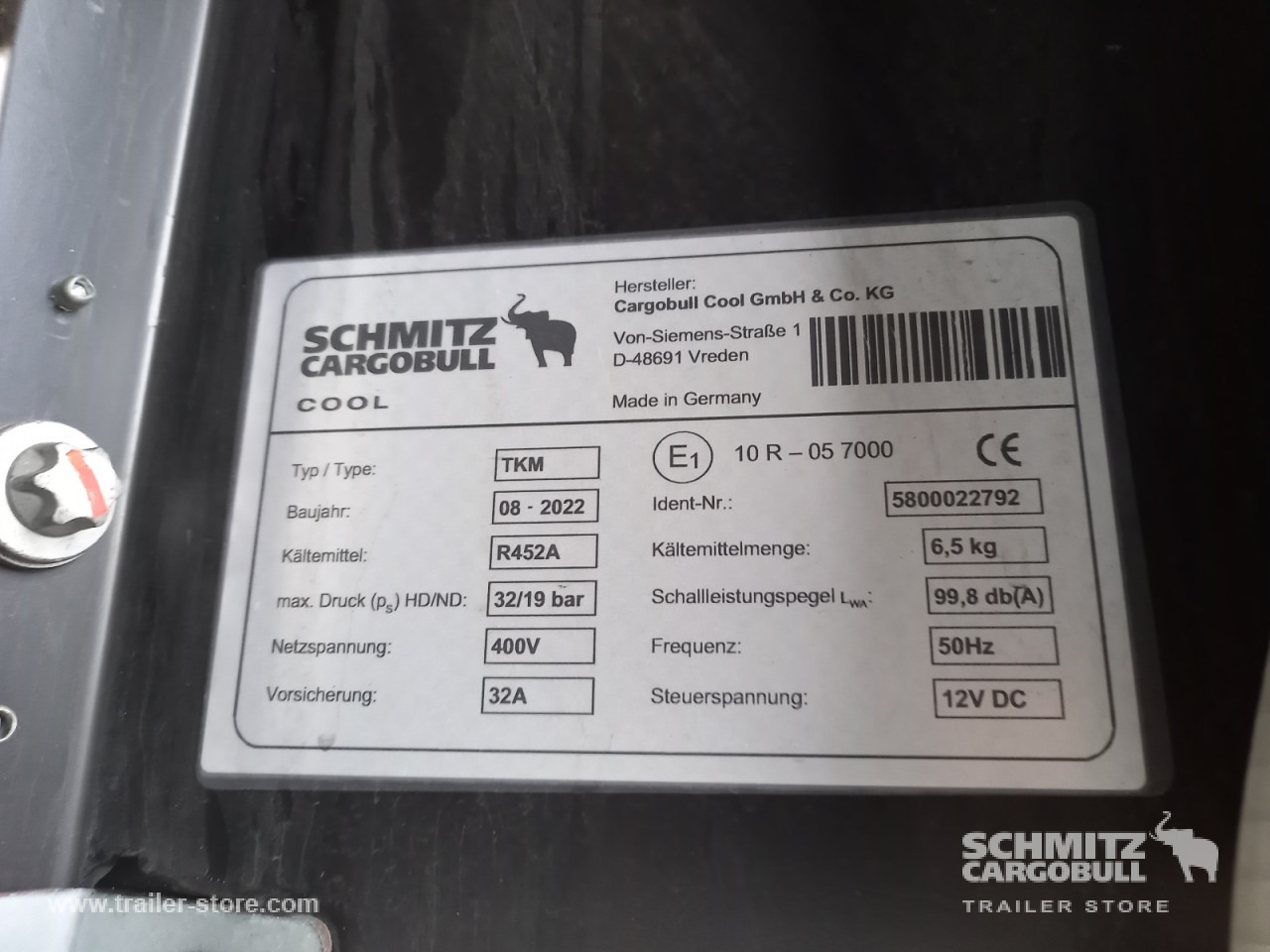Semirremolque isotérmico SCHMITZ Auflieger Tiefkühler Standard Double deck