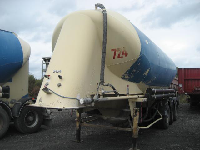 Semirremolque silo para transporte de materiales áridos Spitzer: foto 2