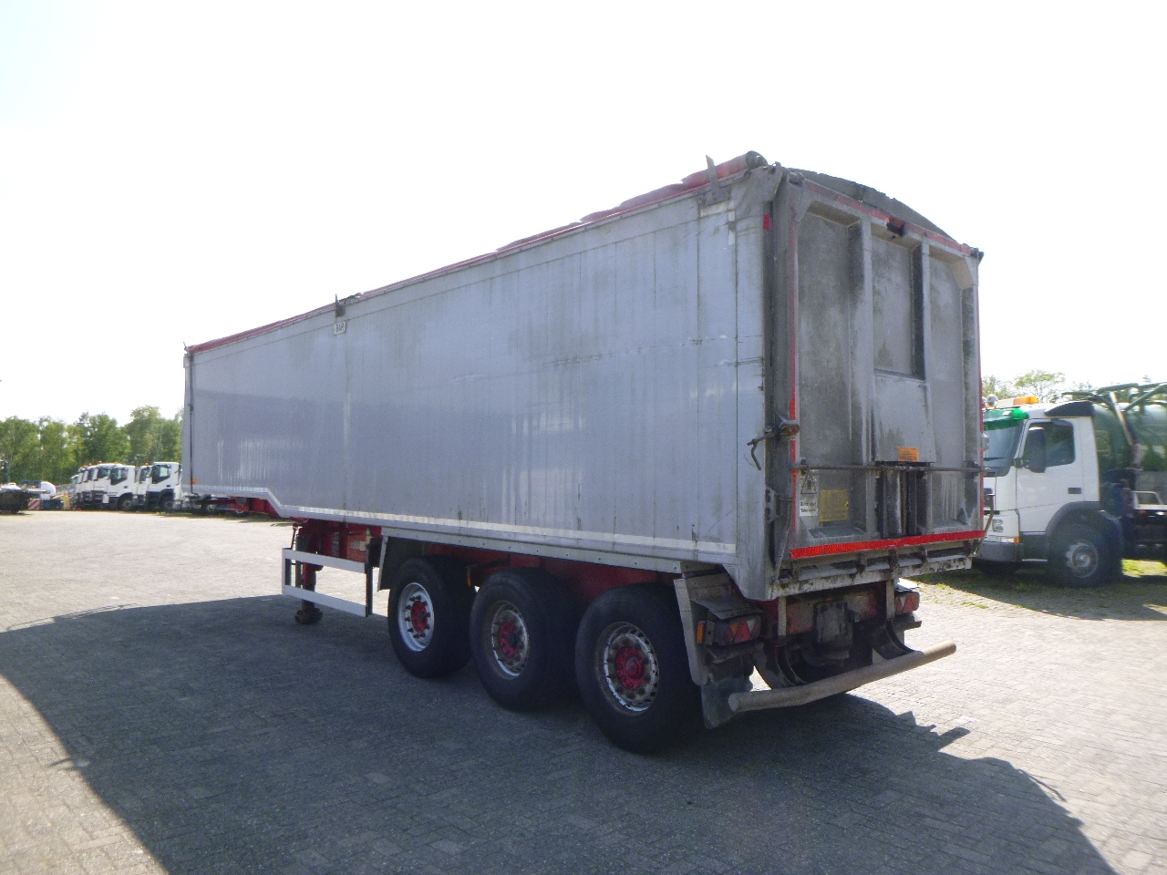 Semirremolque volquete Wilcox Tipper trailer alu 55 m3 + tarpaulin: foto 3