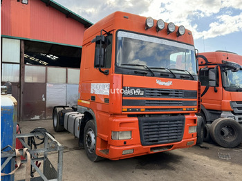 Cabeza tractora DAF XF 95 530