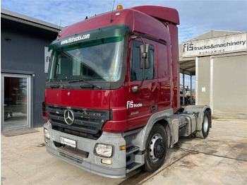 Cabeza tractora MERCEDES-BENZ Actros 1841