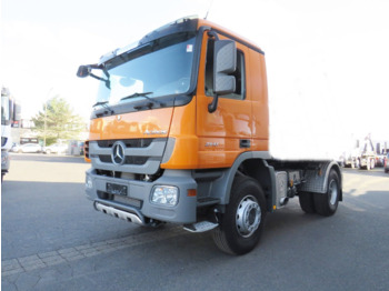 Camión chasis MERCEDES-BENZ Actros