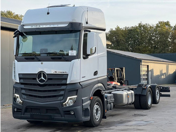 Camión chasis MERCEDES-BENZ Actros 2551