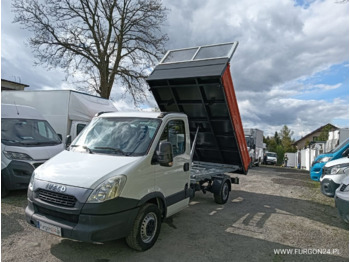 Furgoneta basculante IVECO Daily