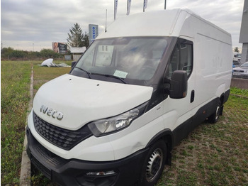 Furgoneta de pasajeros IVECO Daily 35s16