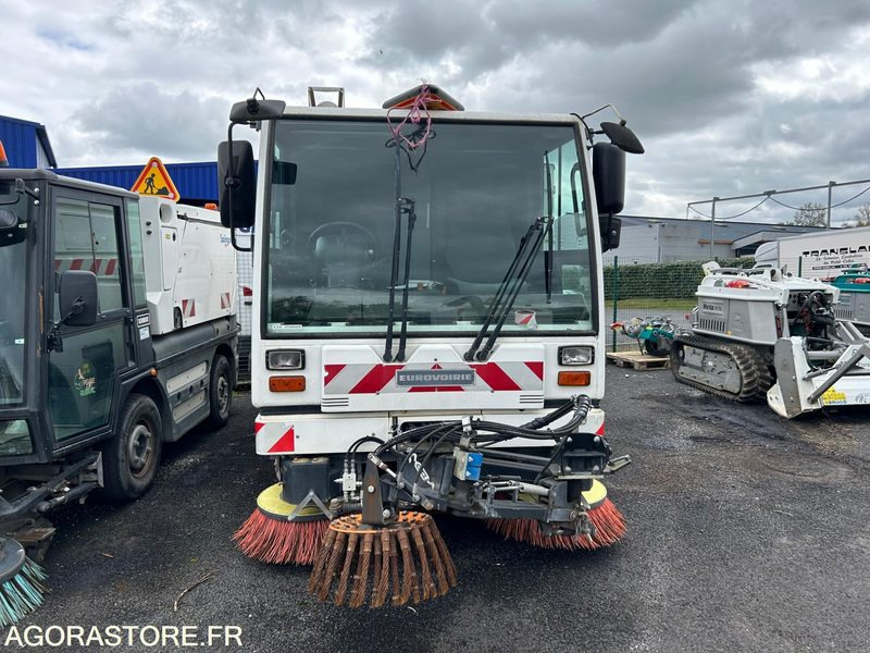 Barredora vial BALAYEUSE DE VOIRIE - BUCHER CITYCAT 5000 - 2007