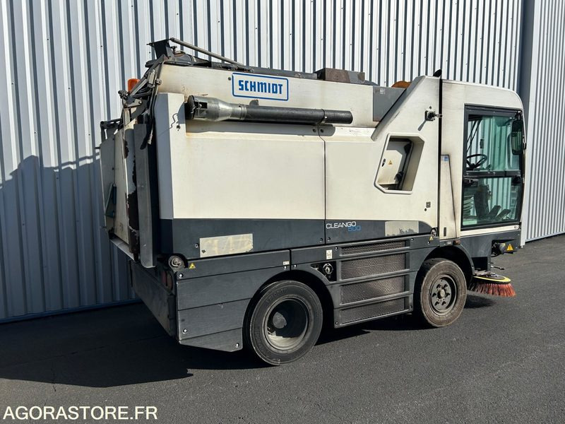 Barredora vial BALAYEUSE DE VOIRIE - SCHMIDT CLEANGO 500 - 2011 - 10 000 HEURES