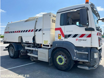 Barredora vial  MAN EUROVOIRIE THP + Moteur auxiliaire John Deer - 2015 / 7300H (MA544)