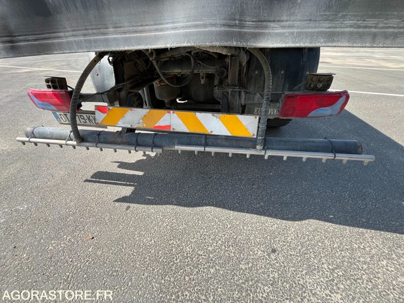 Barredora vial MAN EUROVOIRIE THP + Moteur auxiliaire John Deer - 2015 / 7300H (MA544)