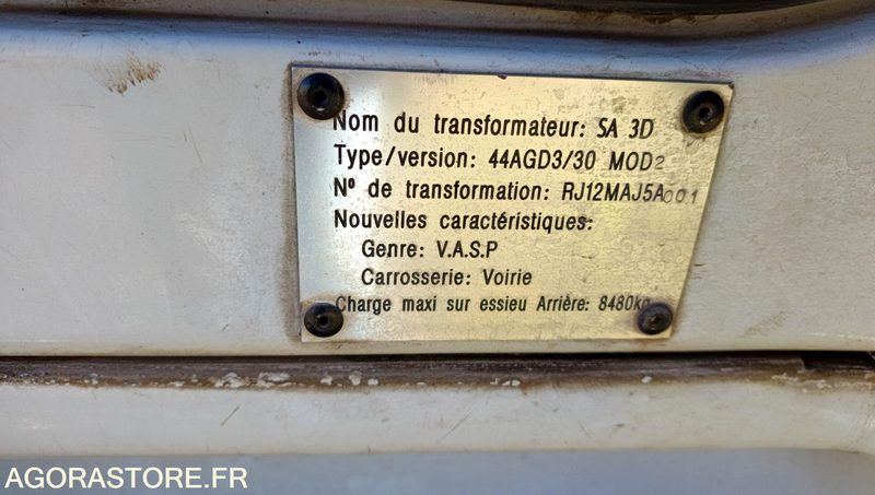 Barredora vial RENAULT MAJOR SCARAB - 2007 - 4730h